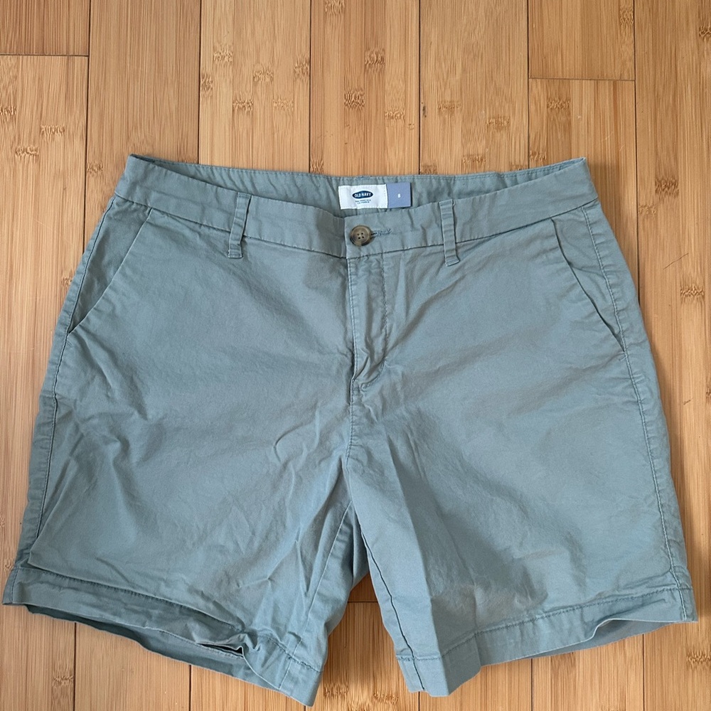 Women’s Old Navy shorts size 6 green
